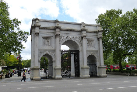 Escorts in marble Arch W1